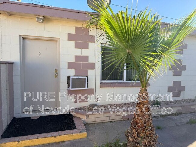 Building Photo - 23 W Basic Rd