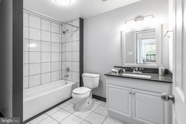Building Photo - 3496 Caledonia Cir