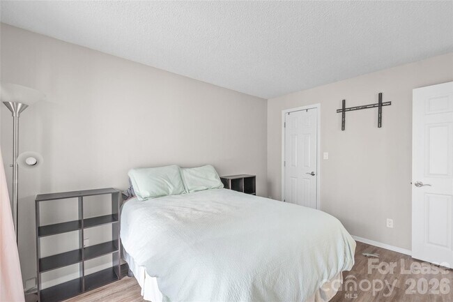 Building Photo - 2510 Cranbrook Ln