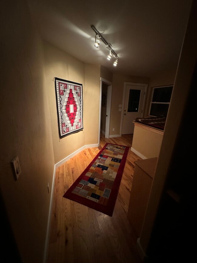 Building Photo - 78 Jameson Dr