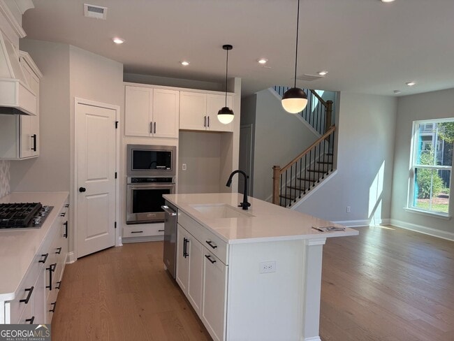 Building Photo - 102 Briargate Dr