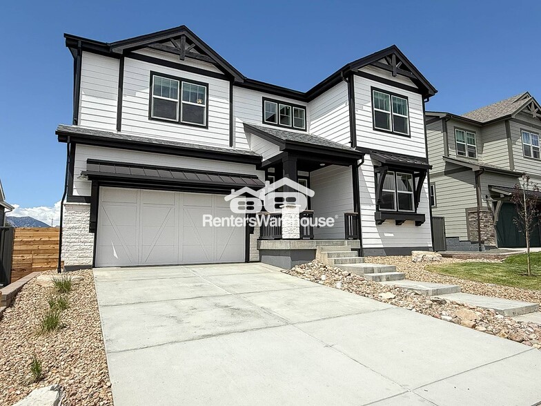 Building Photo - 121 Cherrywood Ln