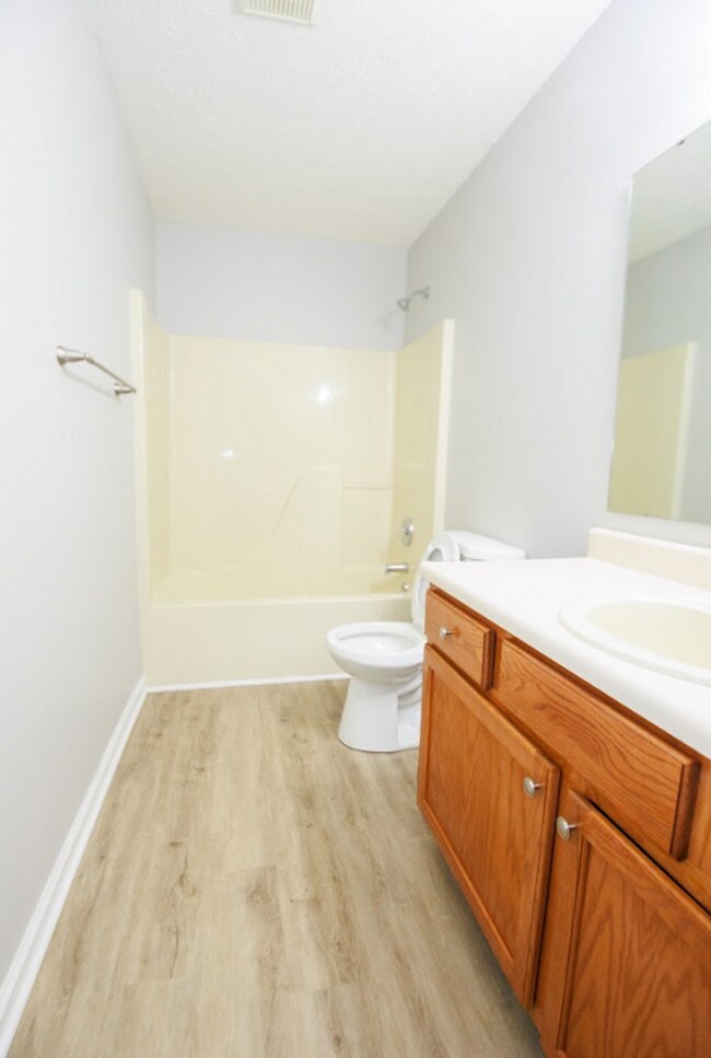 Building Photo - Updated Three Bedroom Single Family Home i...