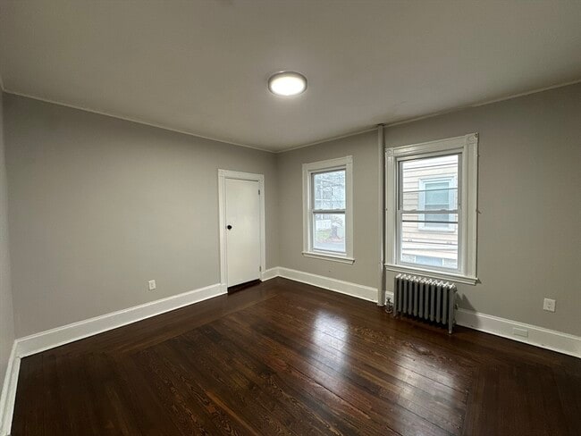 Building Photo - 94 Lonsdale St