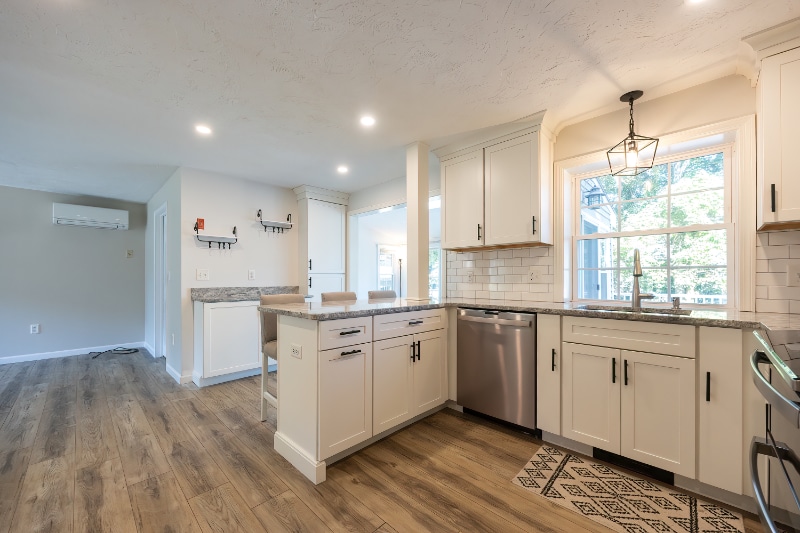 Building Photo - 12 Jillson Cir