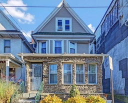 Building Photo - 227 Stephen Ave