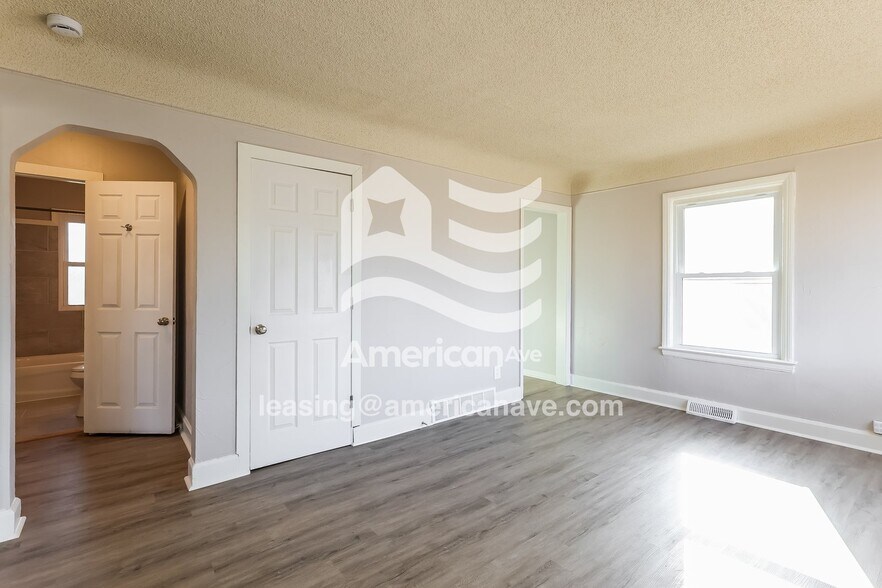 Building Photo - 24914 Rosalind Ave