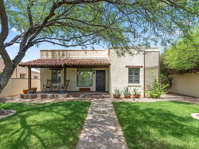 Building Photo - Sam Hughes Remodeled Home