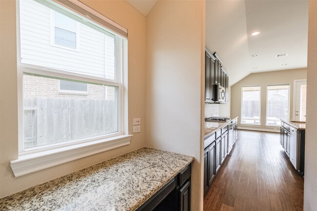 Building Photo - 11206 Copper Shrs Ln