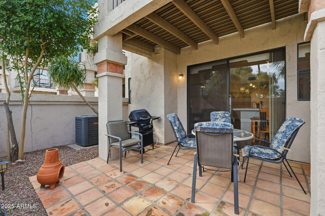 Building Photo - 9705 E Mountain View Rd