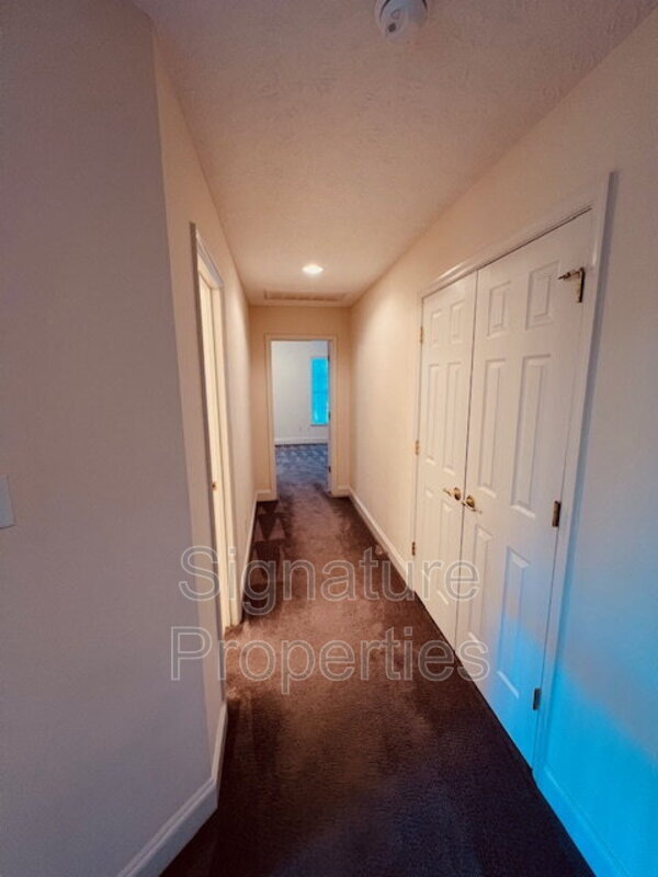 Building Photo - 5100 Beachmere Ct