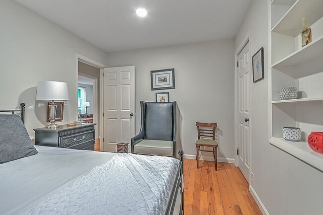 Building Photo - 1220 Morningside Cir