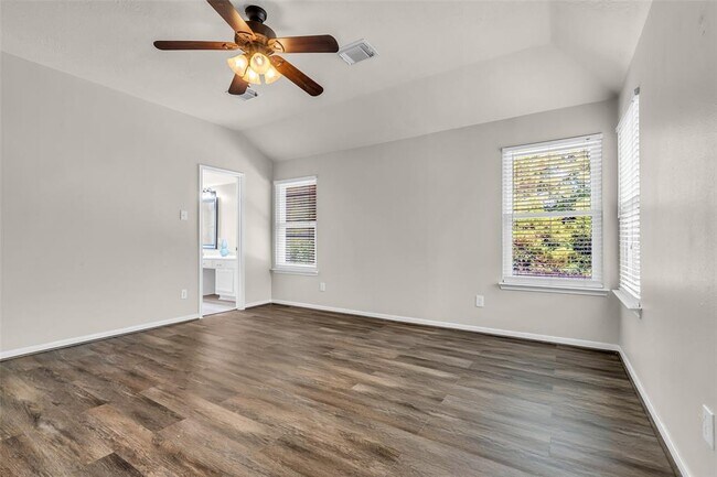 Building Photo - 30114 Thorsby Dr