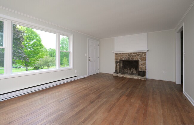 Building Photo - 52B Fuller Mountain Rd