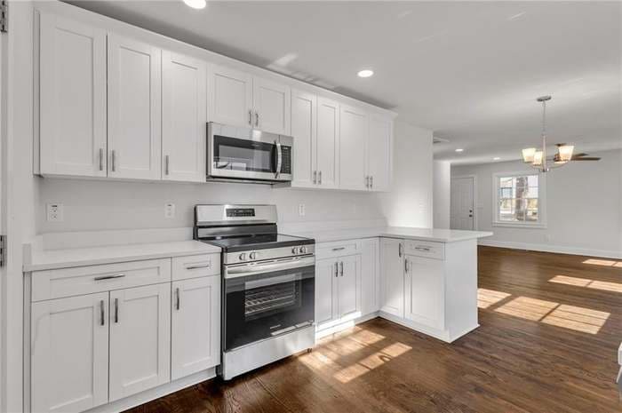 Building Photo - 1271 Lorenzo Dr SW