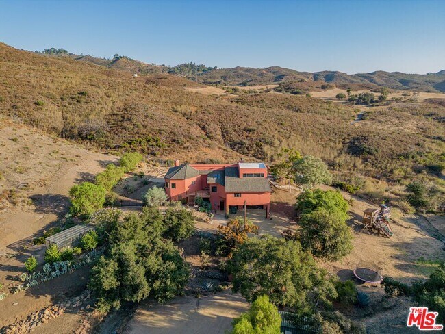 Building Photo - 34136 Mulholland Hwy