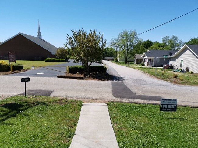 Building Photo - 804 Jenkins St