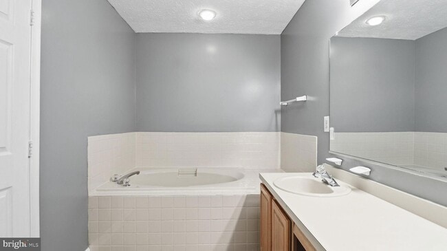 Building Photo - 11540 Leland Pl