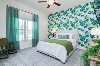 Building Photo - 5713 Fresno Ave