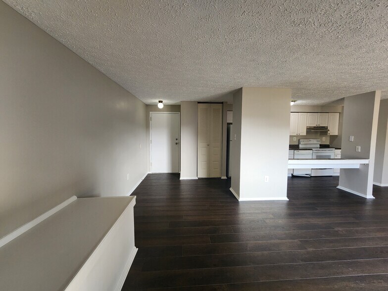 Building Photo - 19529 Gunners Branch Rd