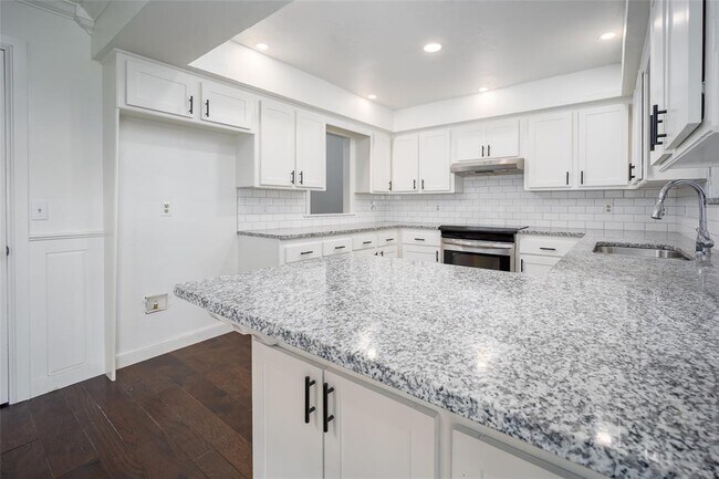 Building Photo - 1129 NW 176th St