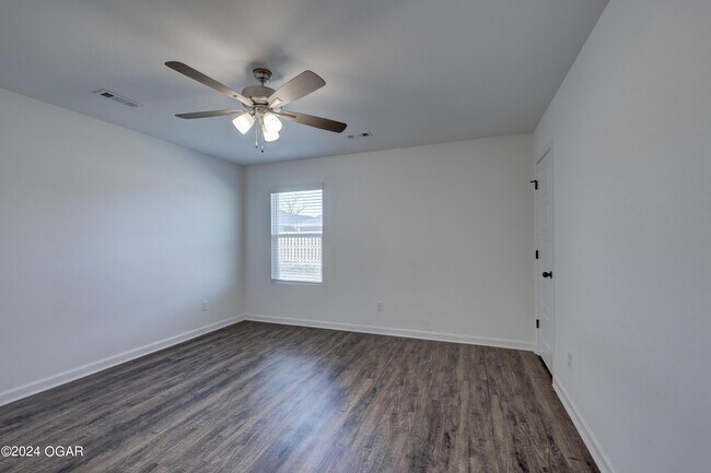 Building Photo - 410 Alex Jordan Dr.