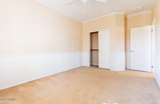 Building Photo - 642 E Torrey Pines Pl