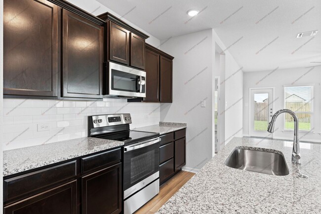 Building Photo - 2605 Fox River Dr