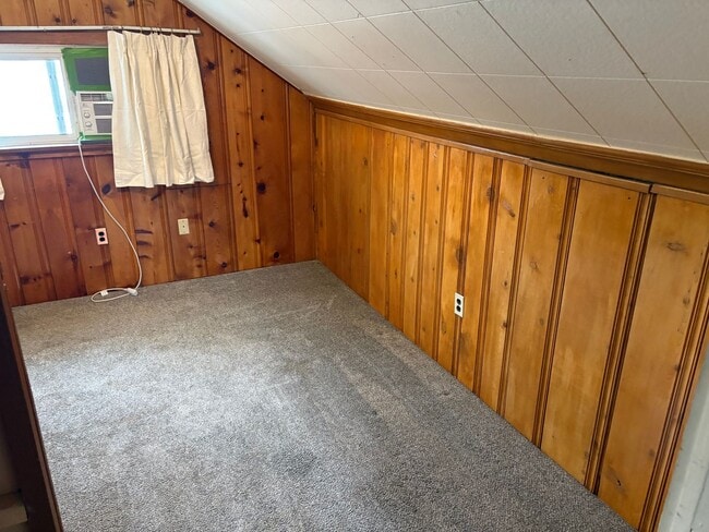 Building Photo - 2Bed 1Bath Whitefish Downtown Home