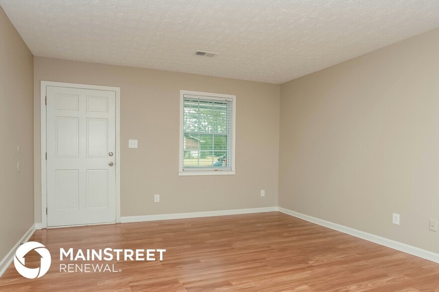 Building Photo - 5845 Bearing Way