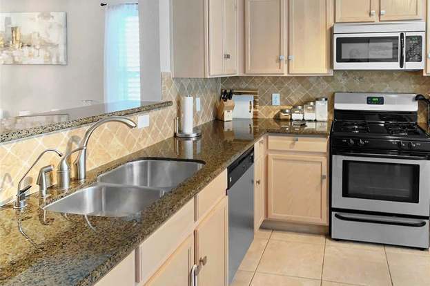 Building Photo - 21235 Bending Green Way