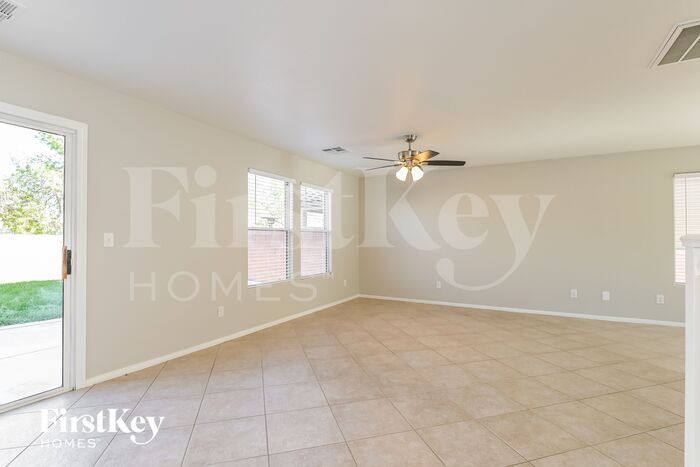 Building Photo - 11728 San Rossore Ct