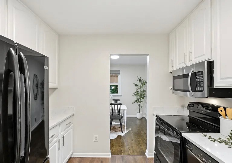 Building Photo - 7201 Loch Raven Rd