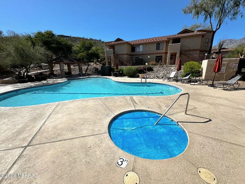 Building Photo - 7255 E Snyder Rd