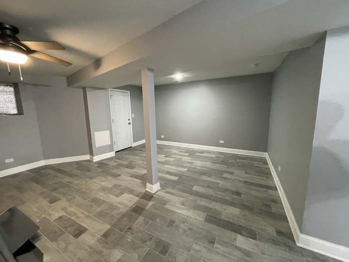 Building Photo - 1611 S Trumbull Ave