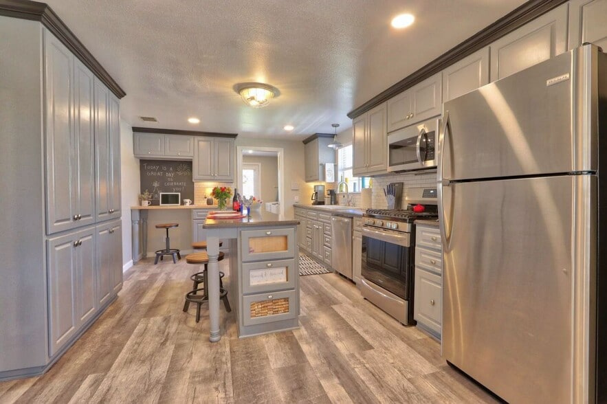 Great Kitchen - 603 N Avenue N