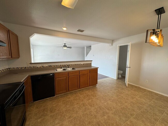 Building Photo - 2-Story Home on a Corner Cul-de-Sac in West San Antonio