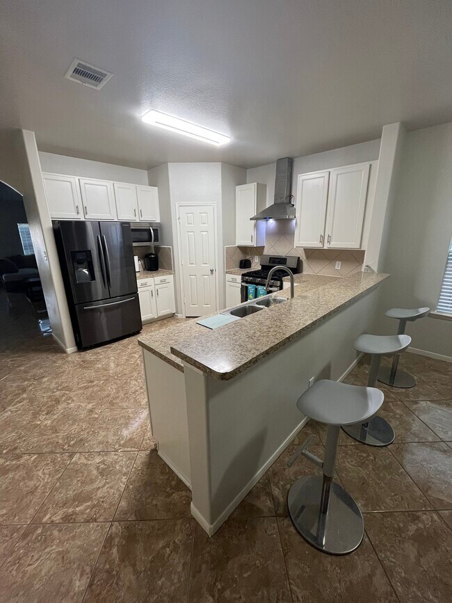 Building Photo - 21830 Alta Peak Way