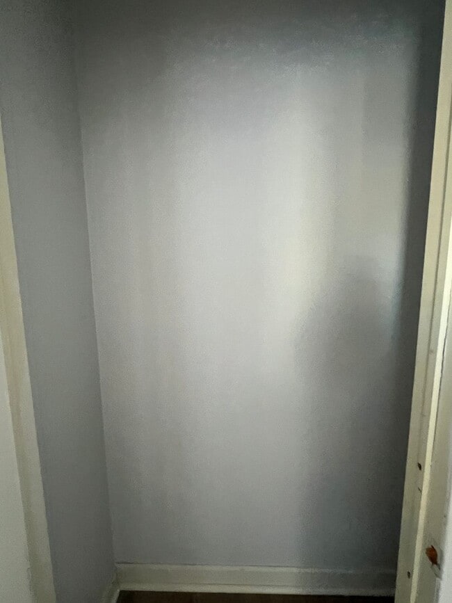 Building Photo - 98 Chautauqua Ave