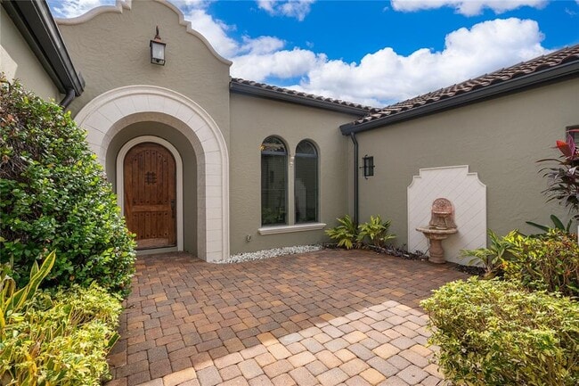 Building Photo - 7415 Pointe Venezia Dr