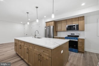 Building Photo - 2404 North Capitol St NW