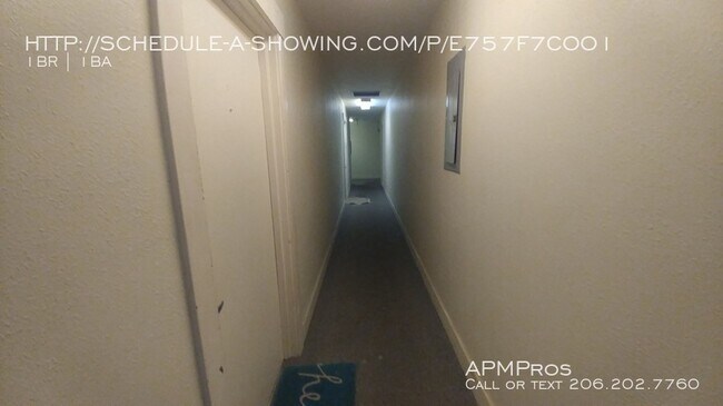Building Photo - 2603 6th Ave