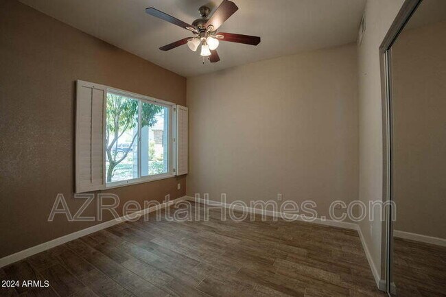 Building Photo - 16023 N 48th Pl