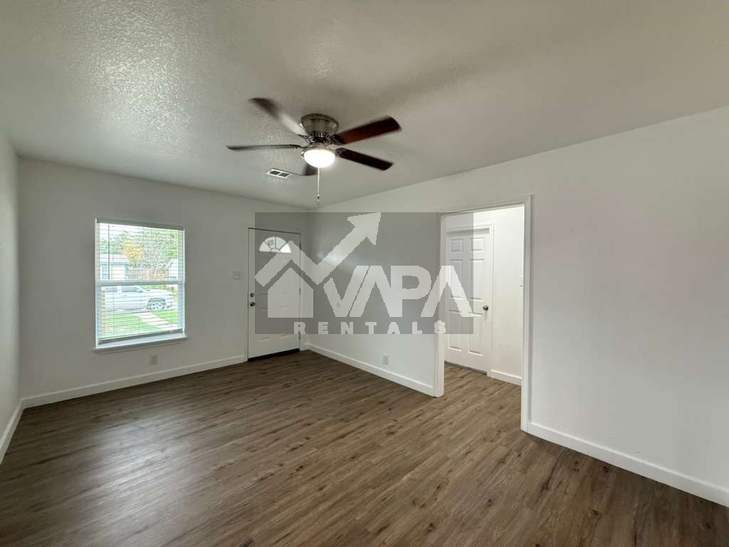 Building Photo - 118 Gaskin Dr