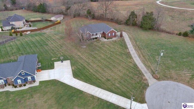 Building Photo - 45 Crosslin Ct