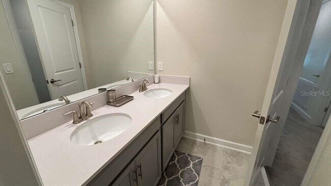 Building Photo - 2909 Nottel Dr