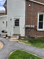 Building Photo - 4485 Horseshoe Pike