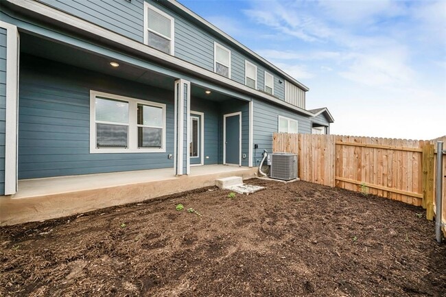 Building Photo - 104 Cinnabar Ln