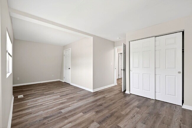 Building Photo - 931 Waycross Rd