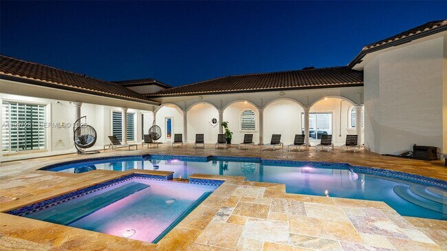 Building Photo - 13751 Pine Meadow Ct